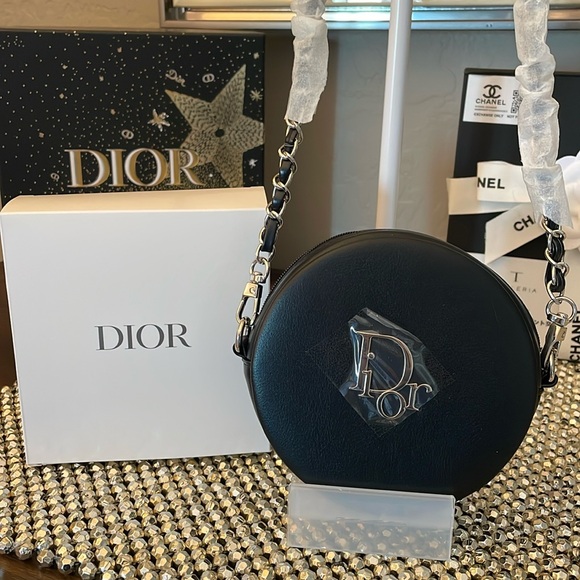Handbags - Dior beauty crossbody in box
